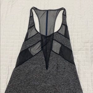 Black Lululemon razorback